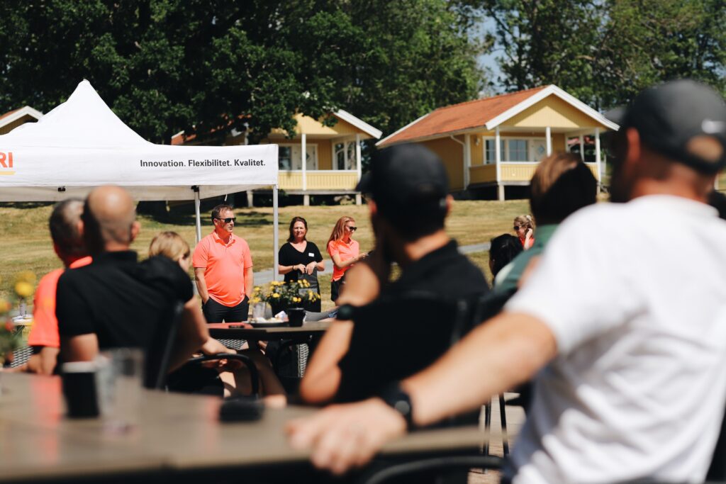 Boka konferens - företag håller föredrag - Golf och konferens paket i småland