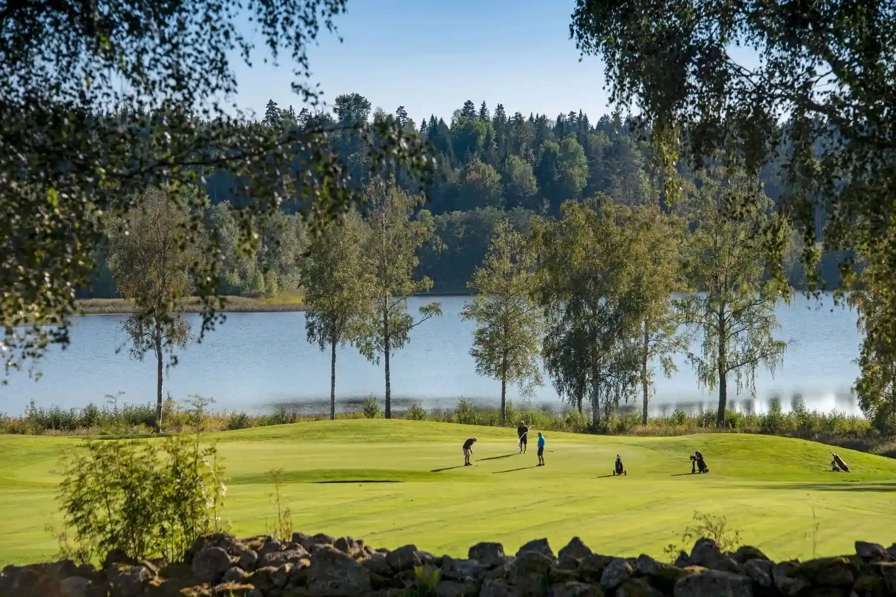 Golfpaket - golfbana vid sjön